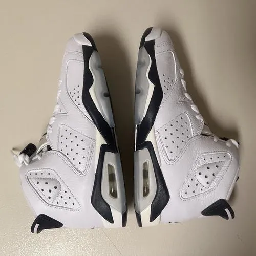 Air Jordan 6 Retro (GS) Big Kids' Shoes 384665-141 Size - 4.5Y