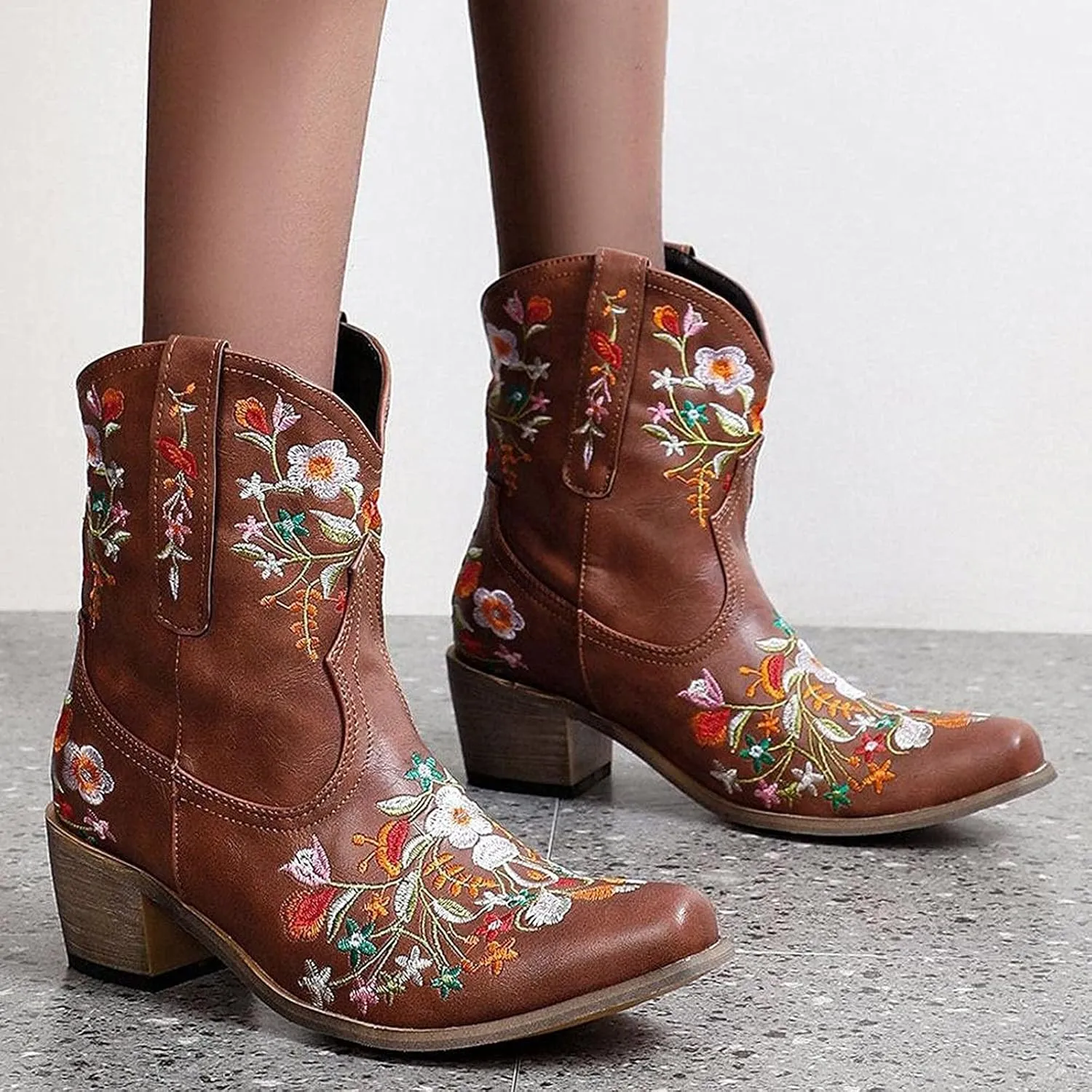 Cowboy Boots for Women Cowgirl Booties for Women Retro Western Mid Calf Chunky Heel Pointed Toe Embroidered Pull on