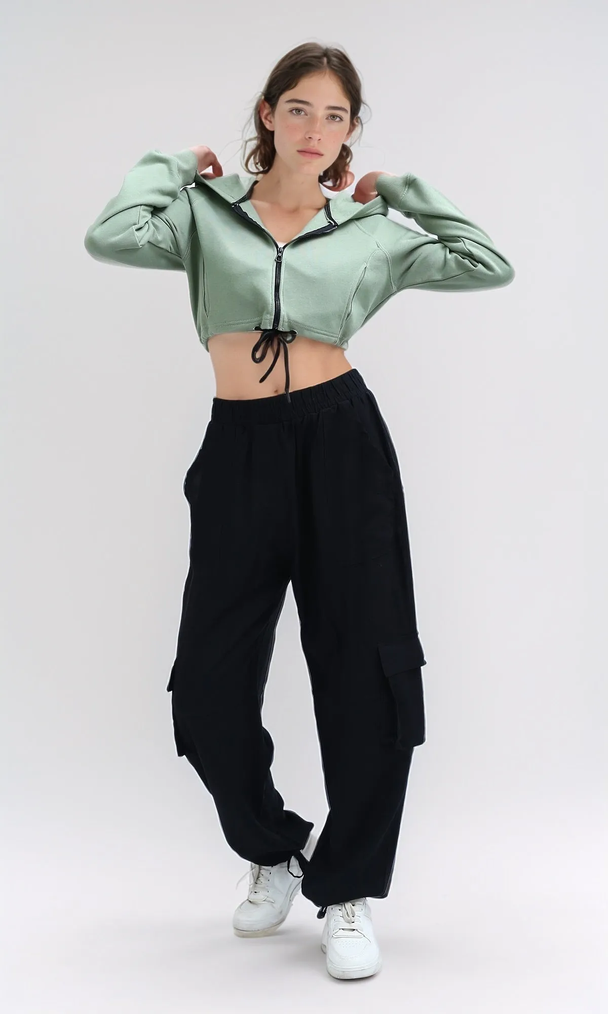 O199240 - Relaxed Fit Cropped Cotton Sweatshirt - Light Green
