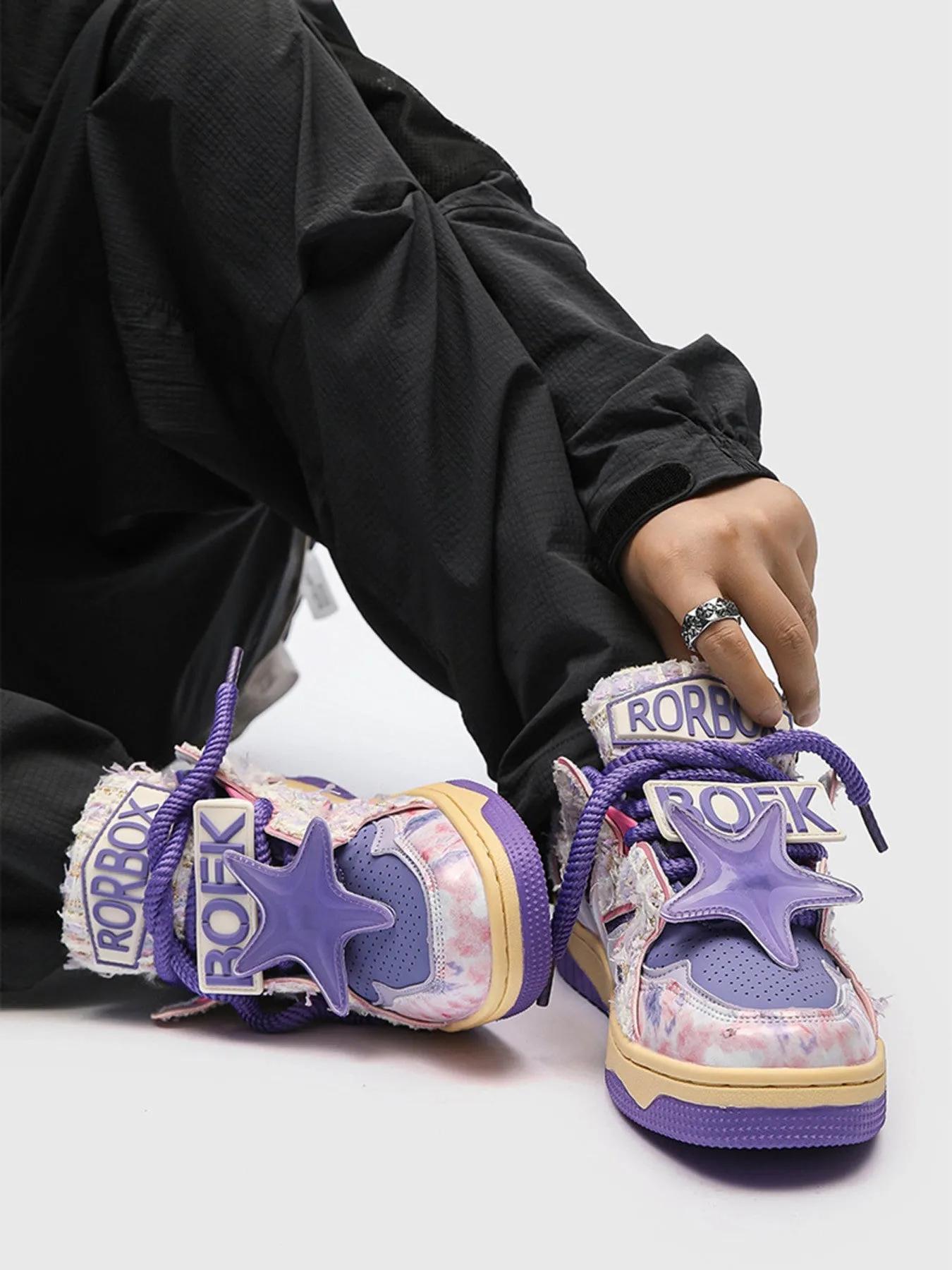 Sneakerhill Retro High Street Sneakers - 2011