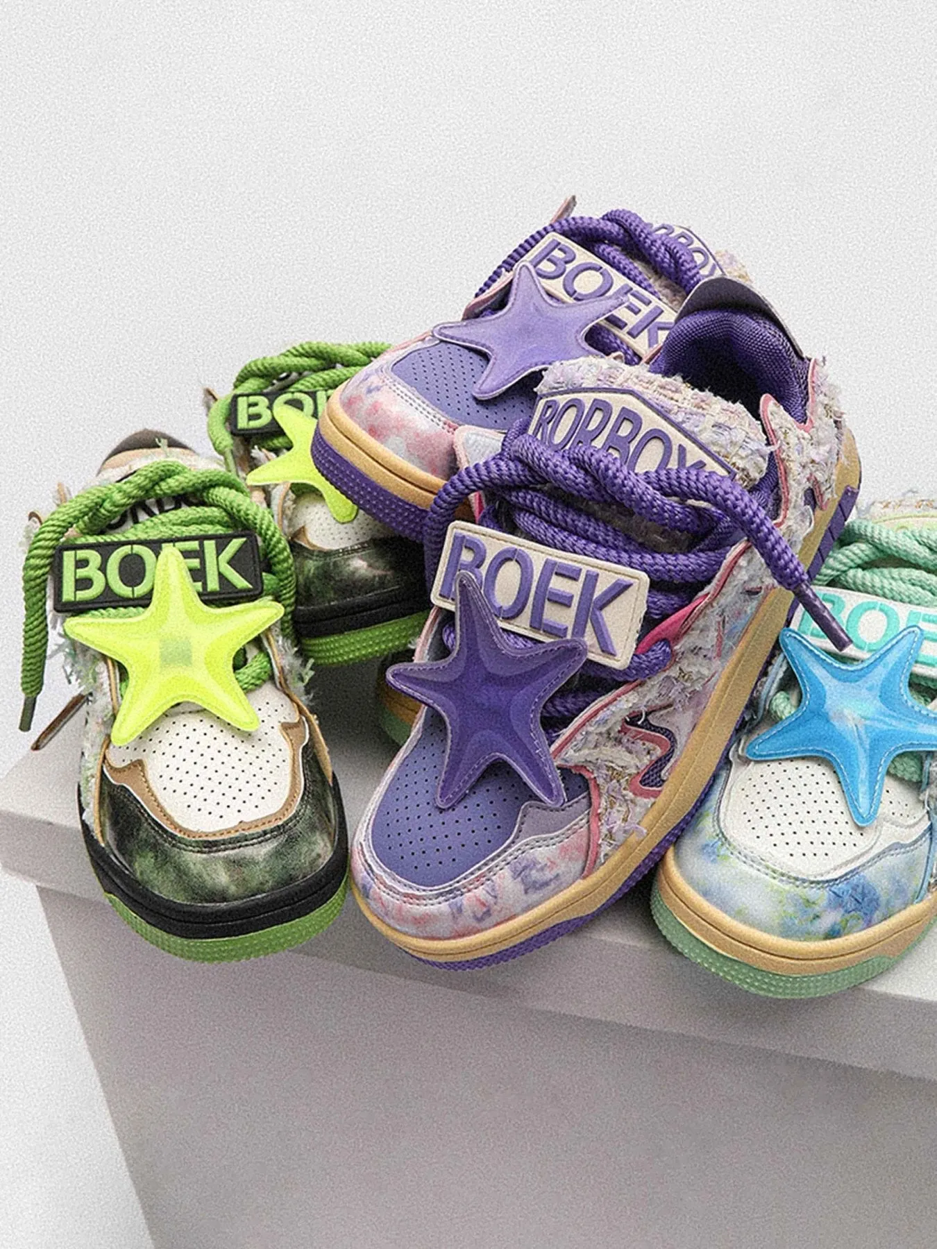 Sneakerhill Retro High Street Sneakers - 2011