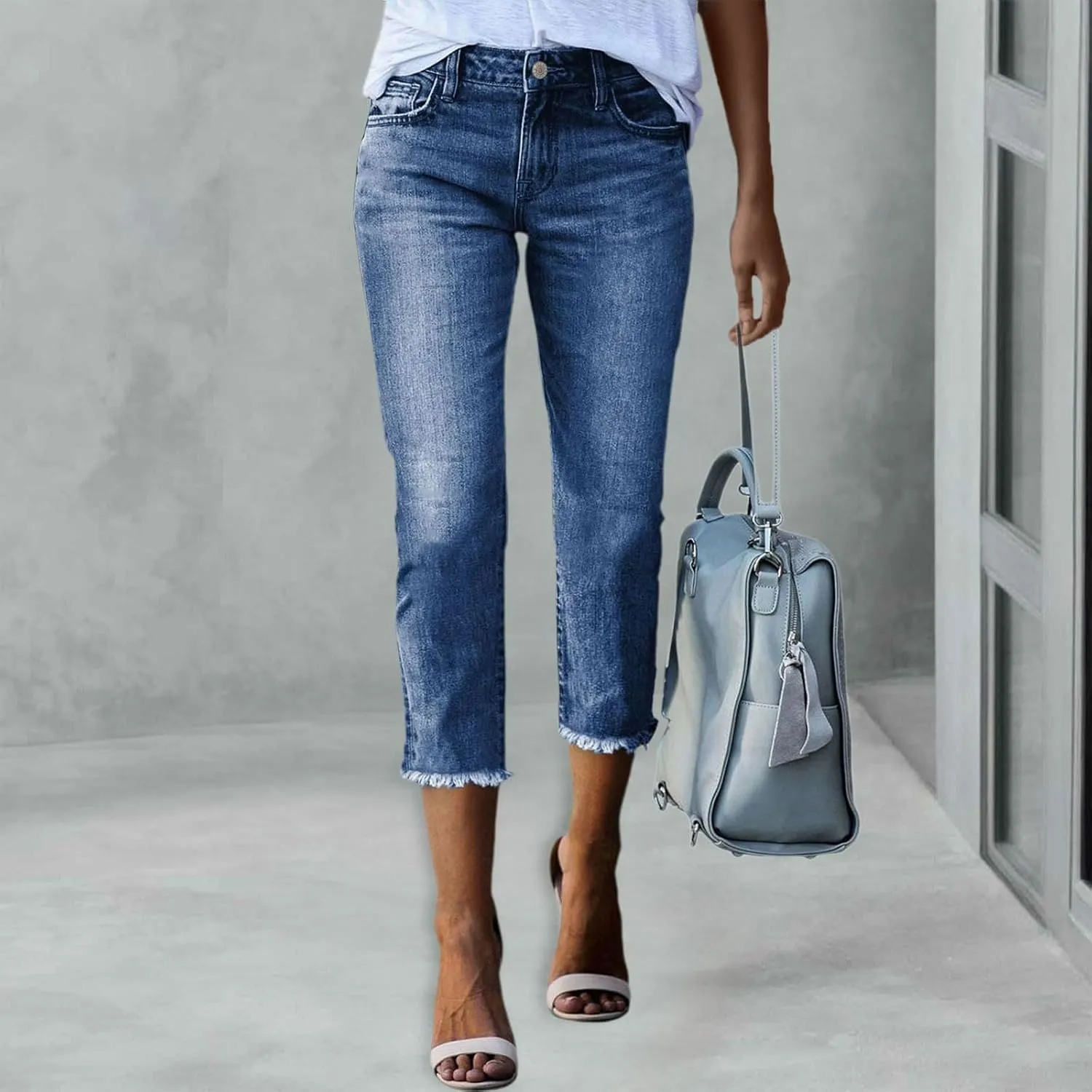 Women Slim Fit Cropped Jeans Trendy 3/4 Length Small Leg Denim Pant Daily Office Work Regular Gradient Casual Trouser