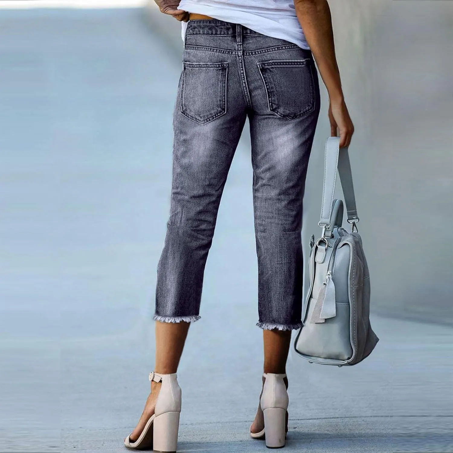Women Slim Fit Cropped Jeans Trendy 3/4 Length Small Leg Denim Pant Daily Office Work Regular Gradient Casual Trouser
