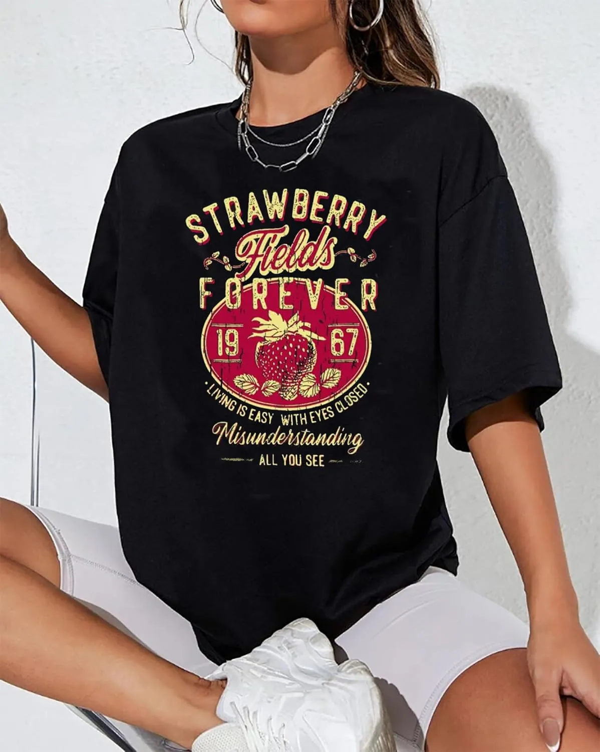 Womens Oversized T Shirts Strawberry Fruit Graphic Tees Summer Casual Loose Beach Vacation 2025 Clothes Tops