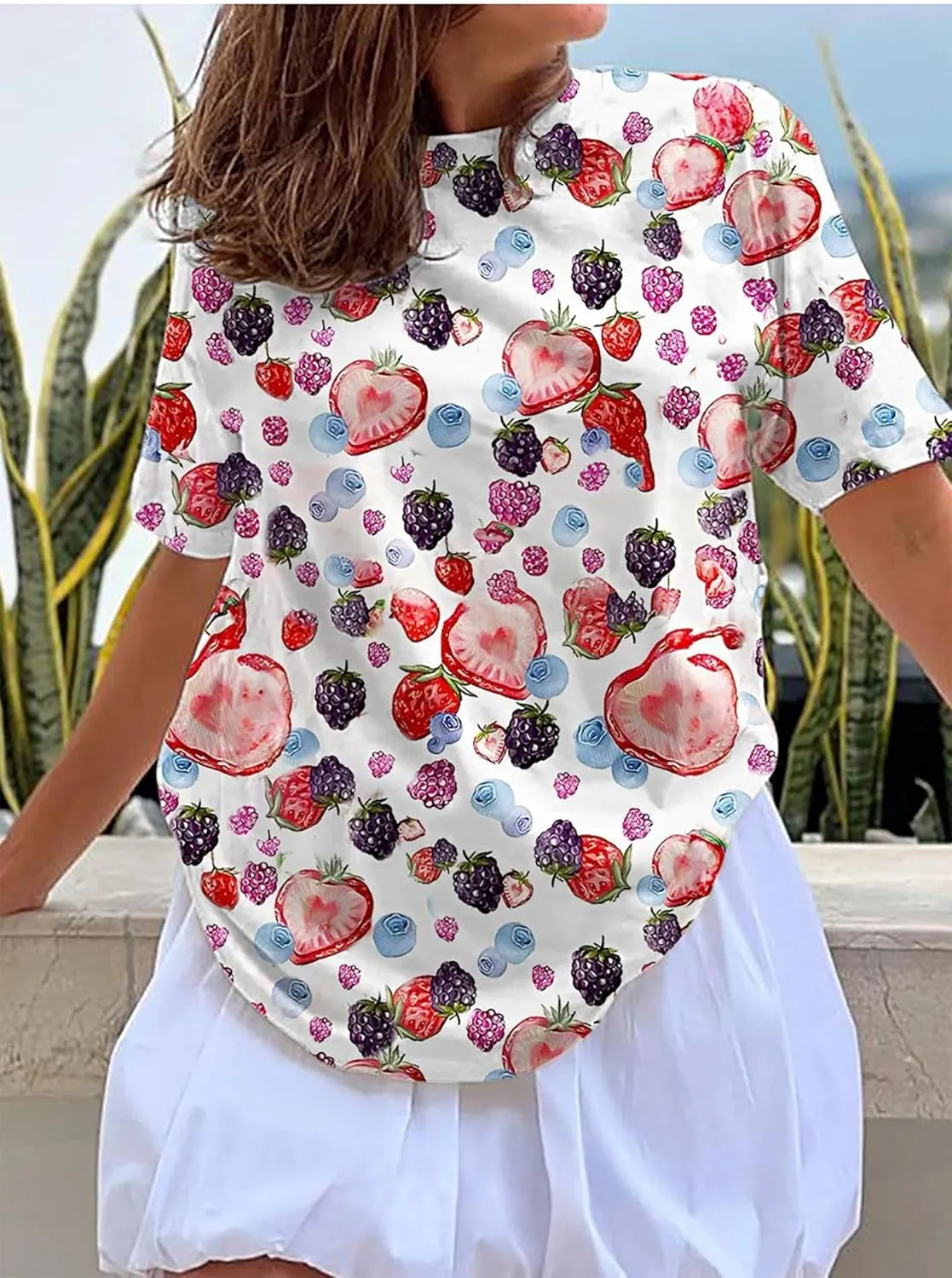 Womens Oversized T Shirts Strawberry Fruit Graphic Tees Summer Casual Loose Beach Vacation 2025 Clothes Tops