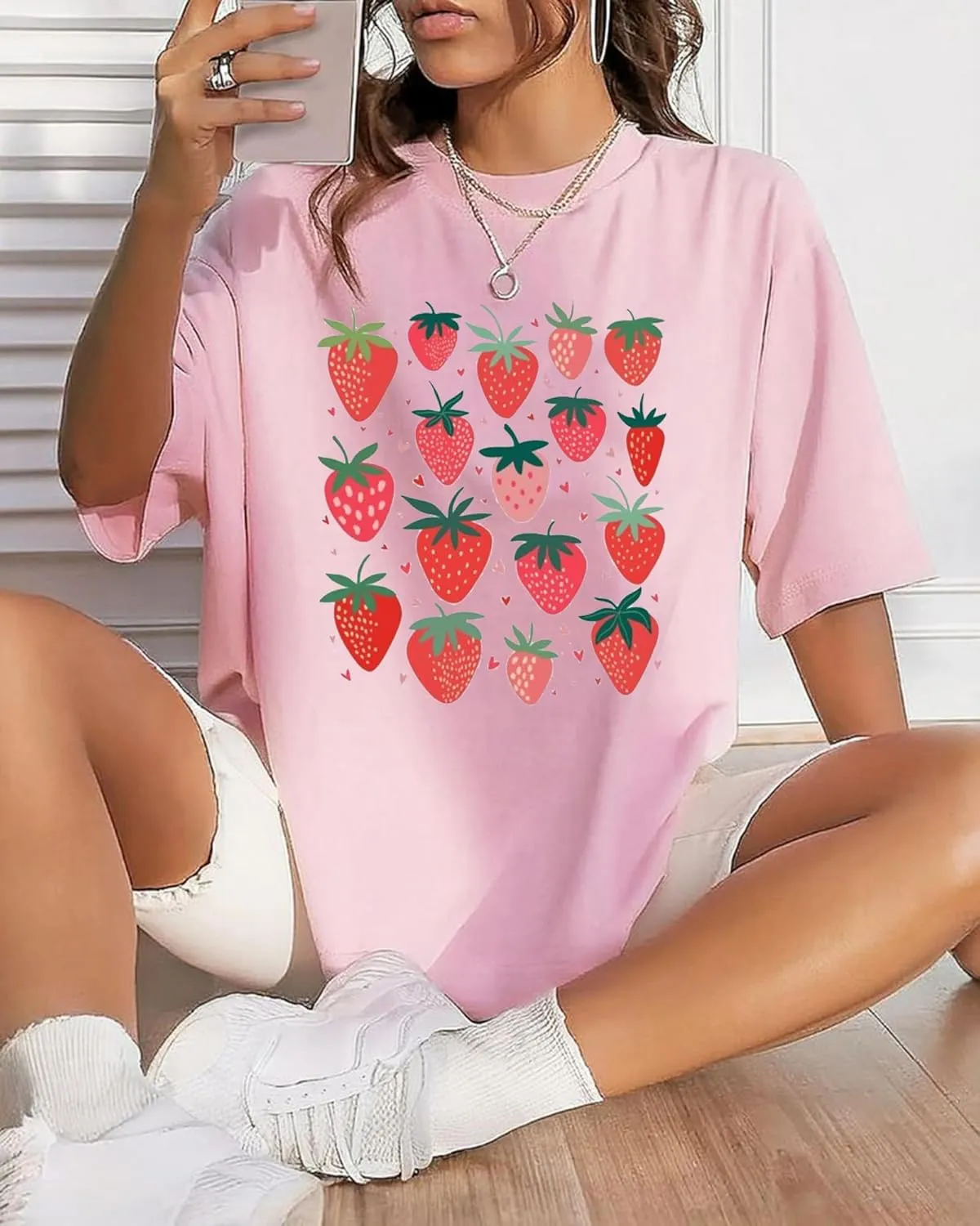 Womens Oversized T Shirts Strawberry Fruit Graphic Tees Summer Casual Loose Beach Vacation 2025 Clothes Tops