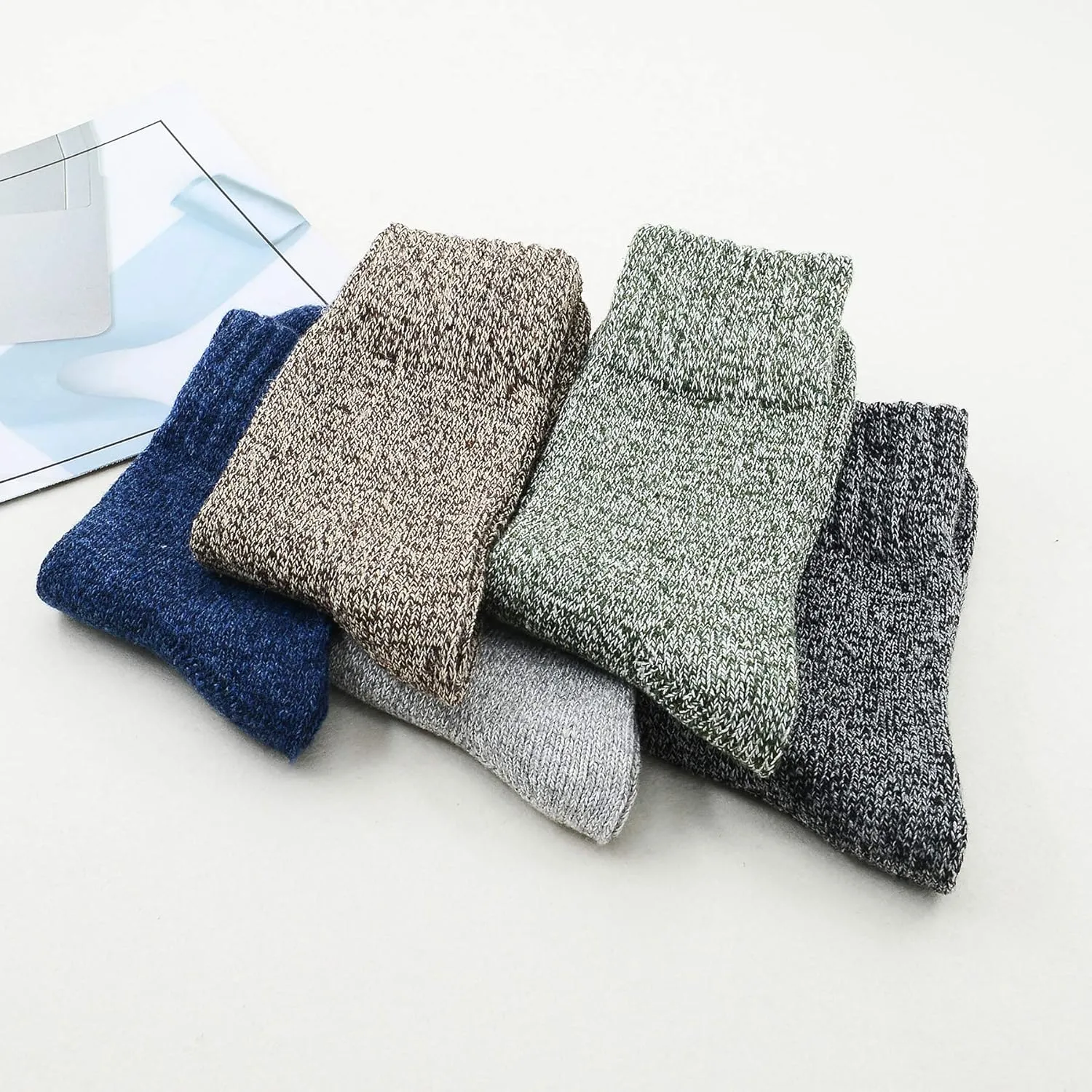 Zando Womens Wool Socks Winter Athletic Socks Crew Sock Warm Hiking Merino Wool Socks Soft Thick Mid Calf