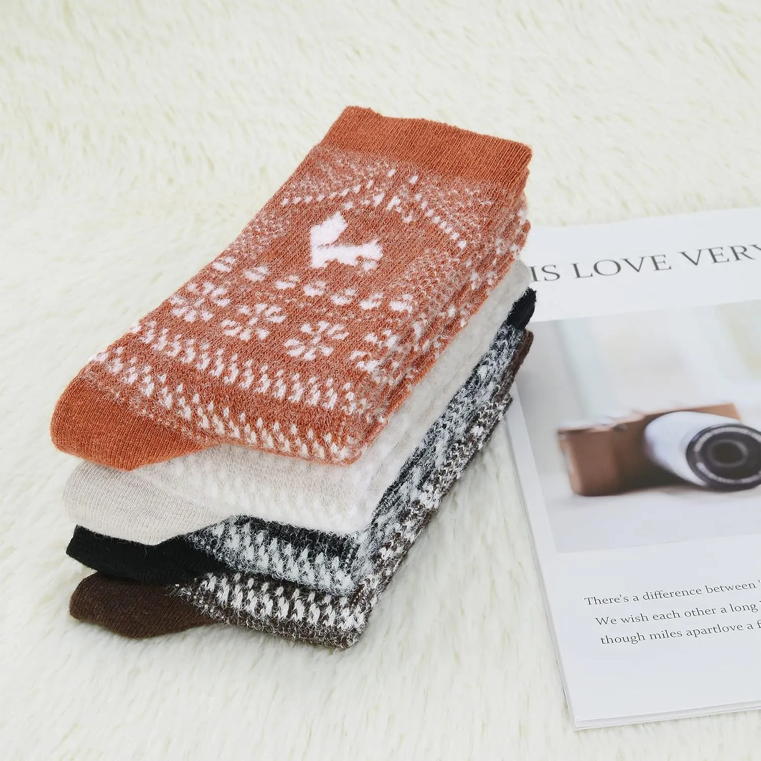 Zando Womens Wool Socks Winter Athletic Socks Crew Sock Warm Hiking Merino Wool Socks Soft Thick Mid Calf